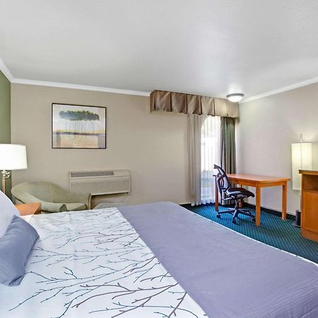 Days Inn By Wyndham San Jose Convention Center מראה חיצוני תמונה