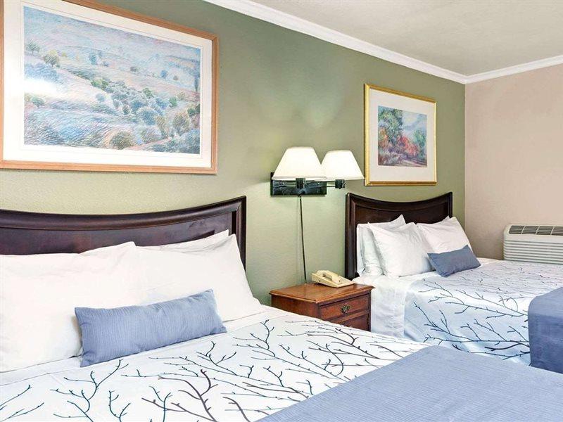 Days Inn By Wyndham San Jose Convention Center מראה חיצוני תמונה