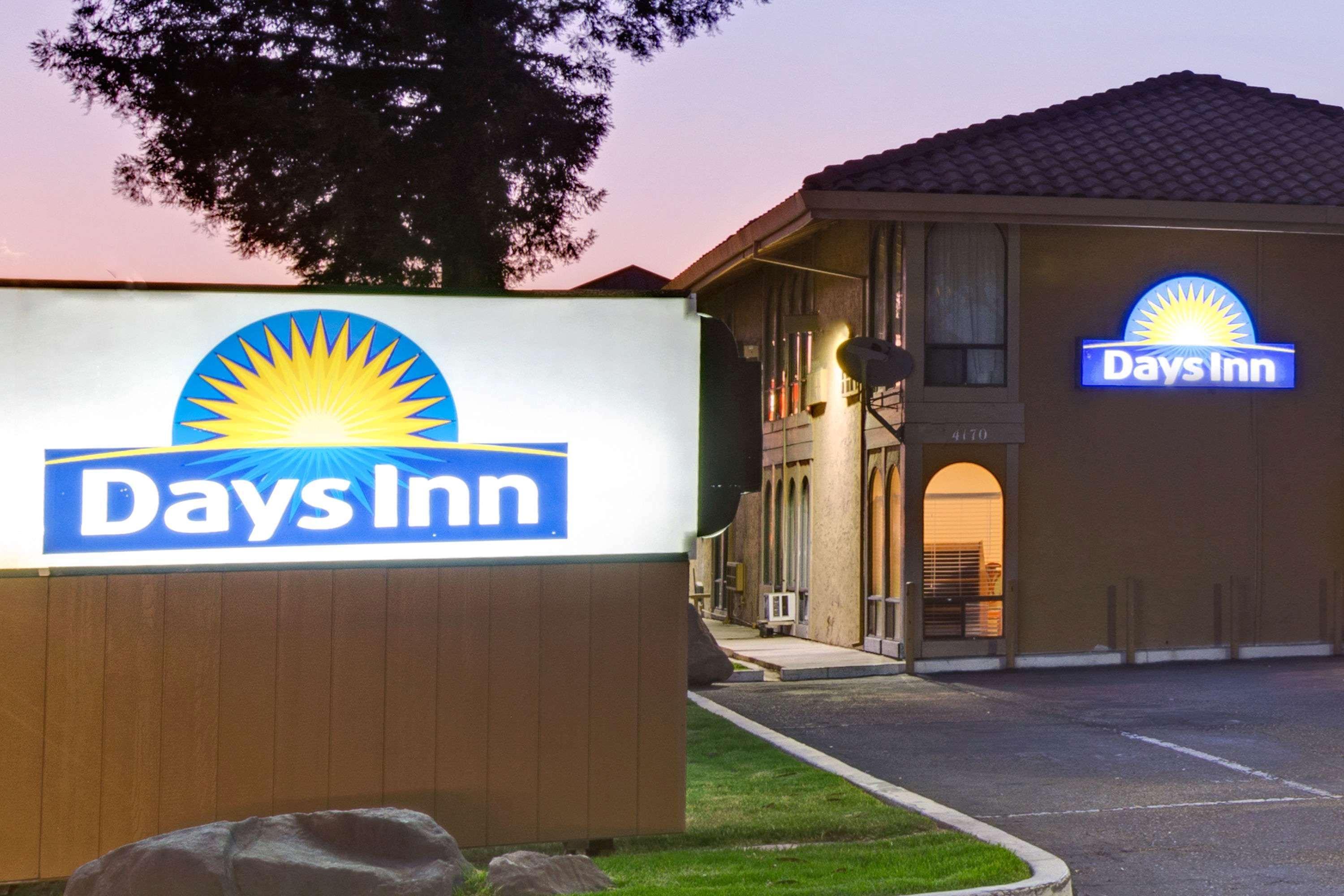 Days Inn By Wyndham San Jose Convention Center מראה חיצוני תמונה